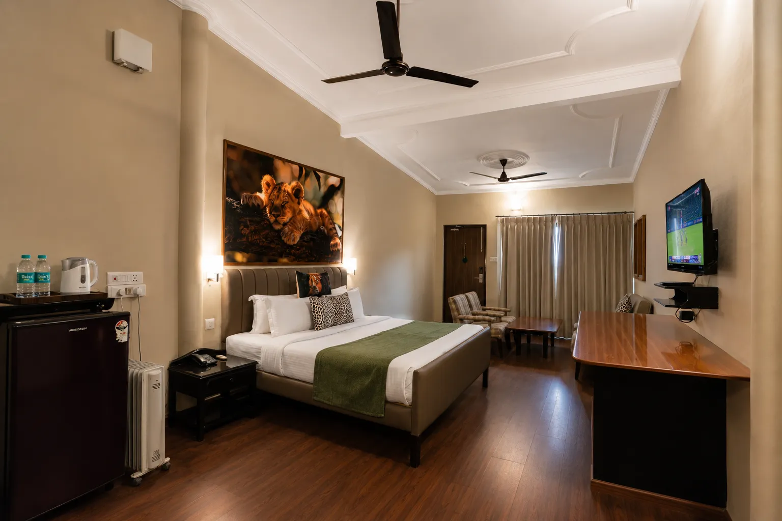 Tiger_s Den Suite (7).webp - Bel-La Monde Riverside Jim Corbett